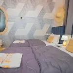 Spacious Moroccan Retreat Near Airport